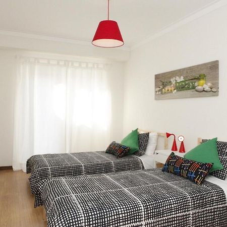 Family Central Apartment In São Pedro do Estoril Екстериор снимка