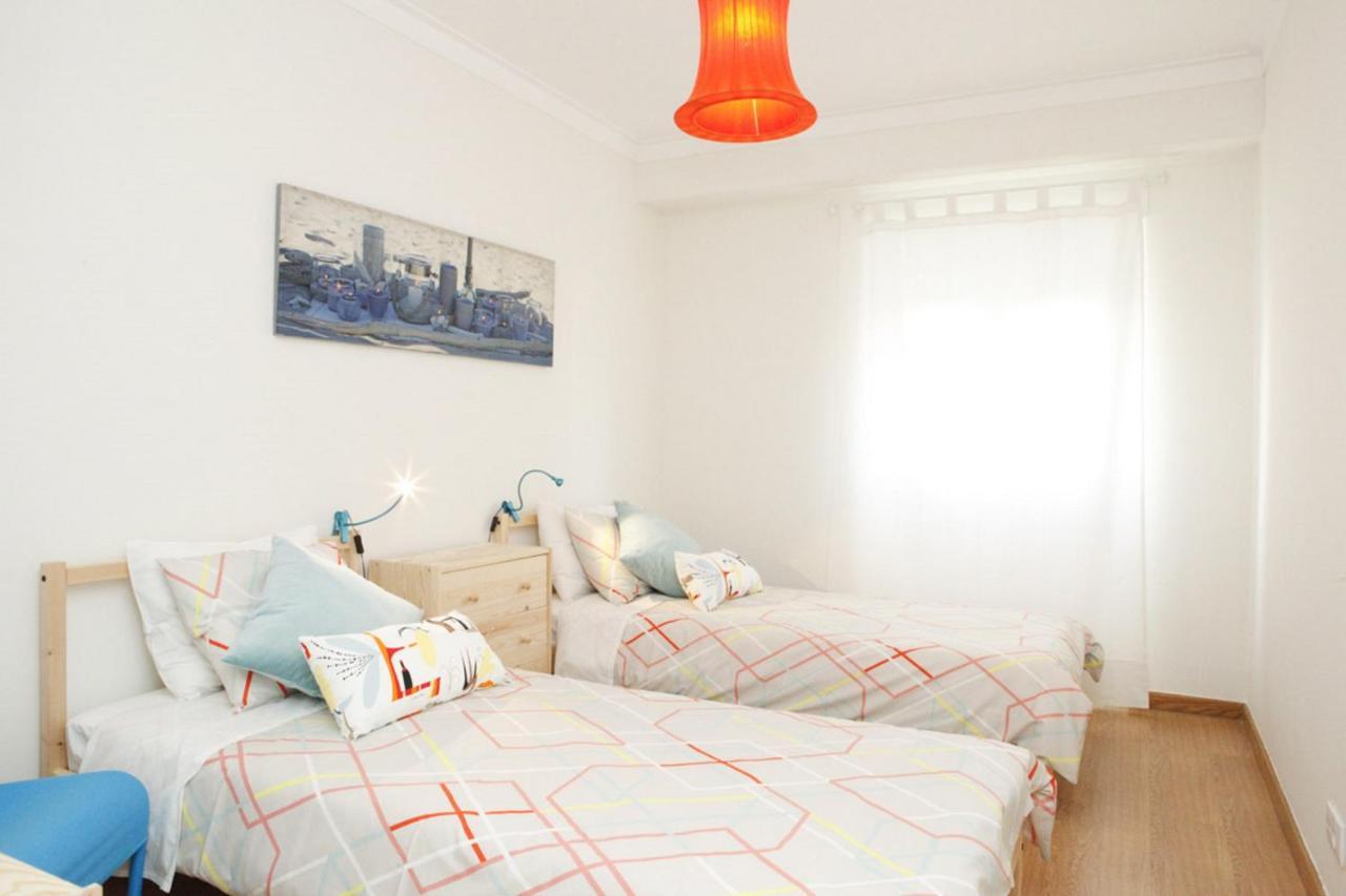 Family Central Apartment In São Pedro do Estoril Екстериор снимка