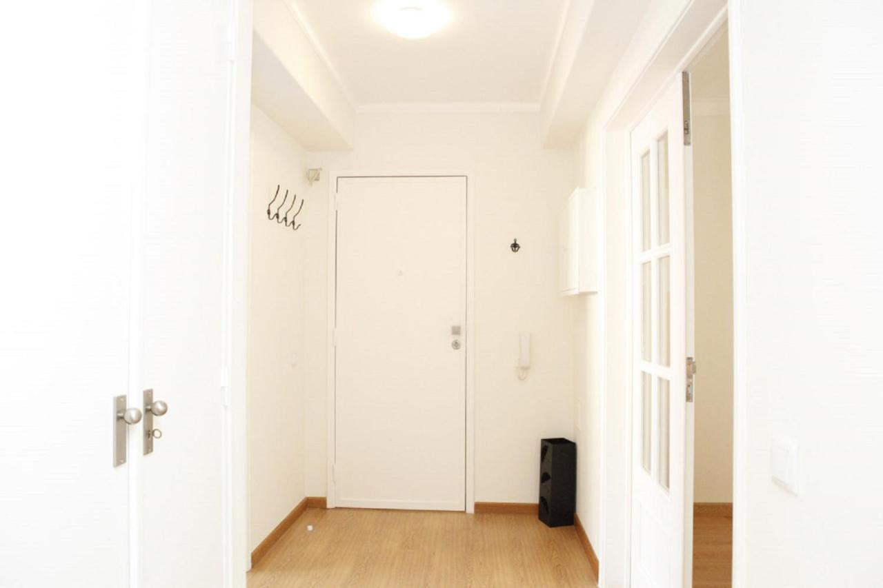 Family Central Apartment In São Pedro do Estoril Екстериор снимка